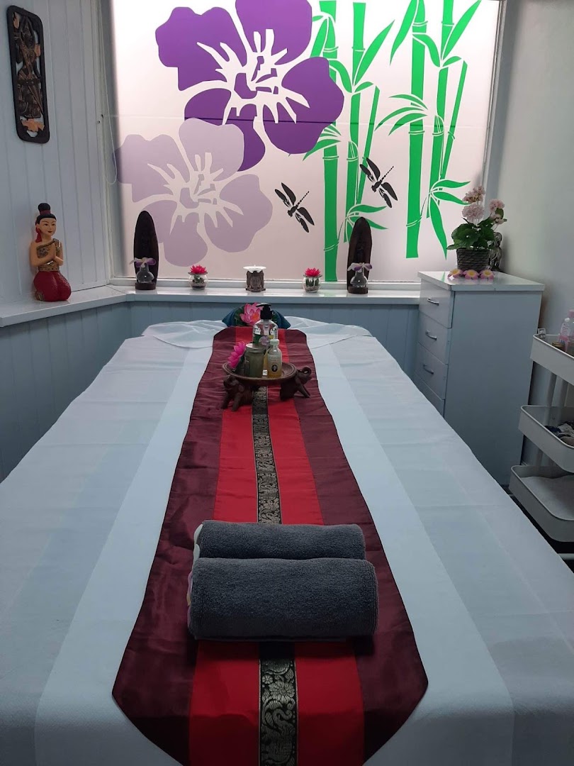 Ladda's Authentic Thai Massage · Photos 9