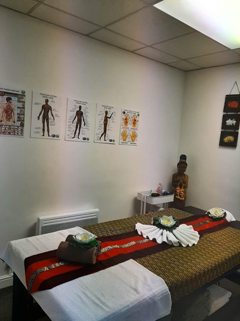 Ladda's Authentic Thai Massage · Photos 7